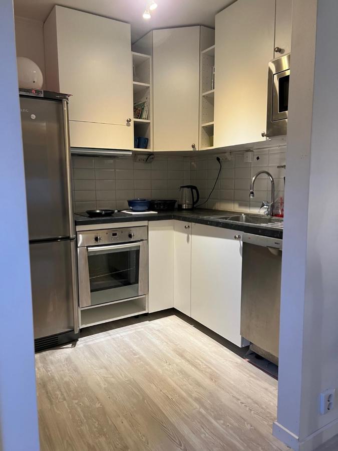 Ferienwohnung Fresh And Cozy Little House 45Km In Taby Stockholm Exterior foto